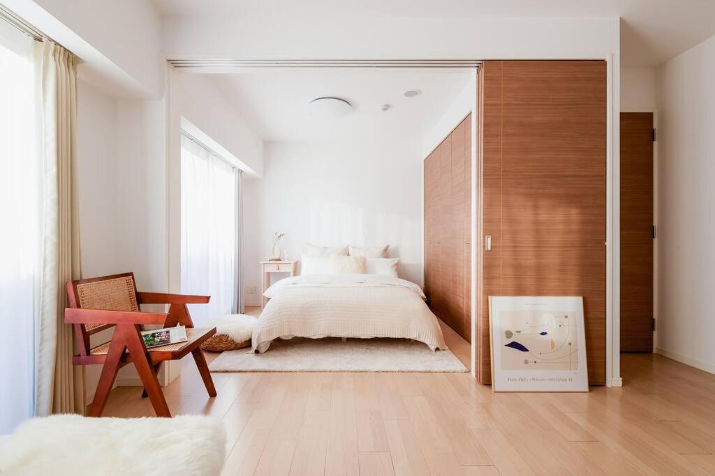 Open Sale: Spacious Namba Apartment near Dotonbori Osaka Exterior photo